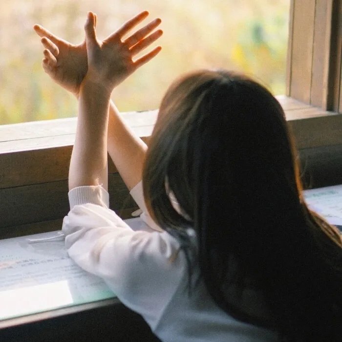 爱在夜色阑珊处